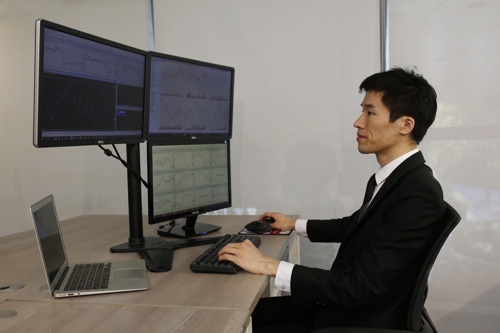 Pourquoi se former avant d’investir en bourse ?