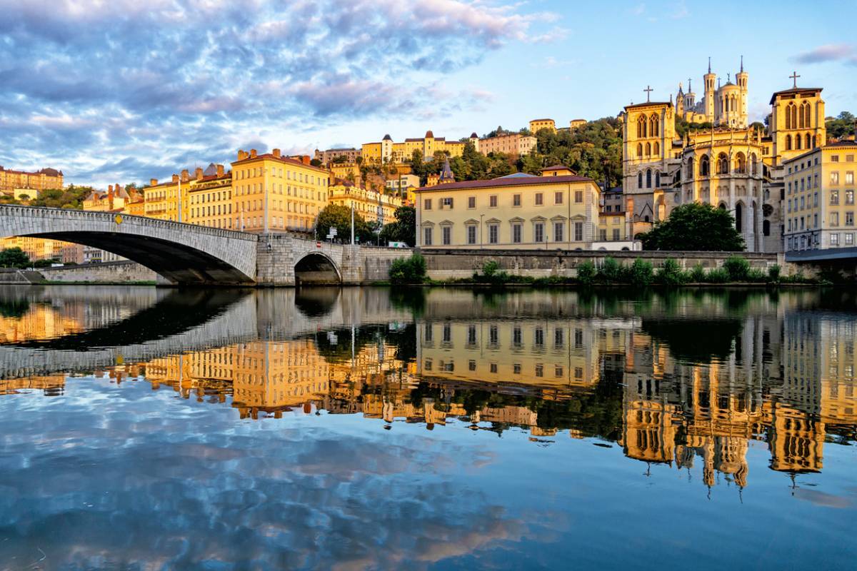 Lyon : une ville stratégique pour un séminaire