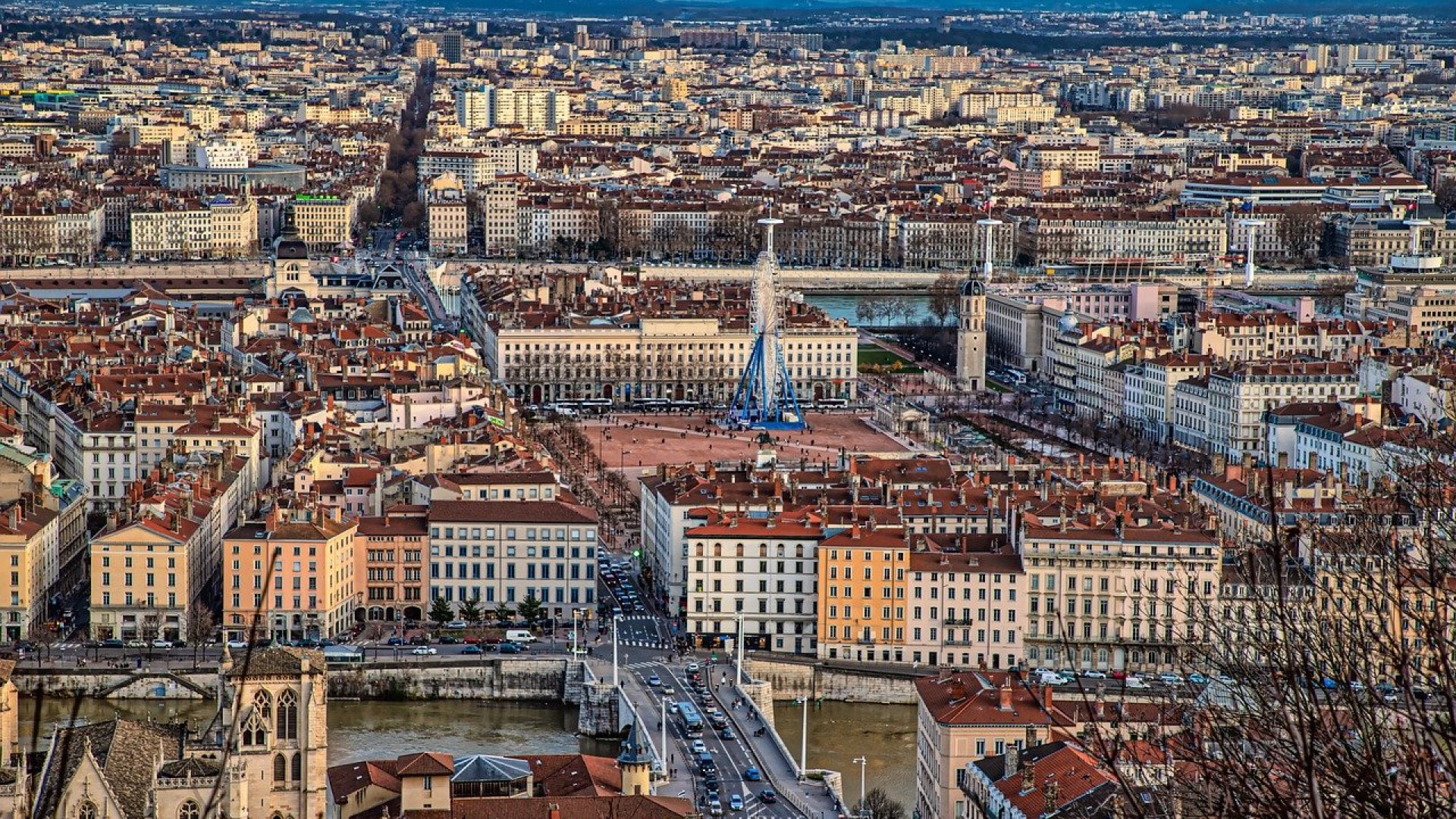 Comment trouver une location de bureau à Lyon en 2025 ?